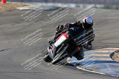 media/Jan-09-2022-SoCal Trackdays (Sun) [[2b1fec8404]]/Turns 9 and 8 (920am)/